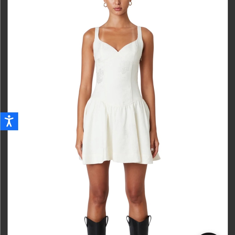 Isalis Boutique Napoli Dress in Ivory